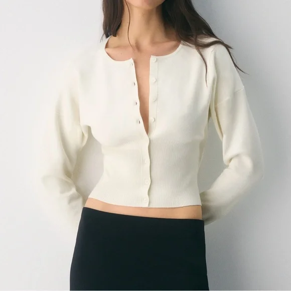 Aritzia Wilfred Golightly Button Cardigan Wonder Yarn in Light Birch Ivory XS - Picture 1 of 9